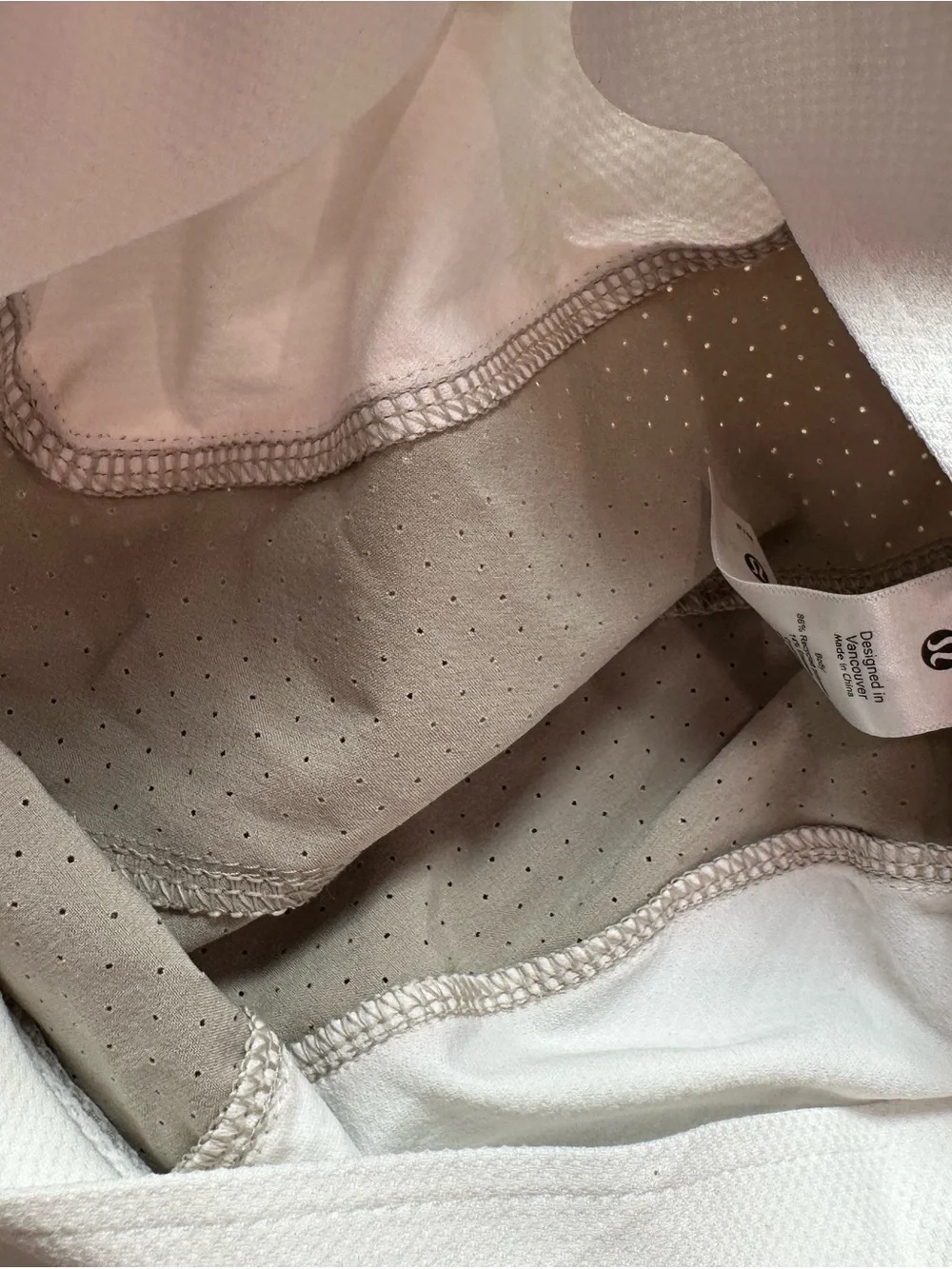 lululemon athletica Perforated Two-Tone Running Hat in cream and White